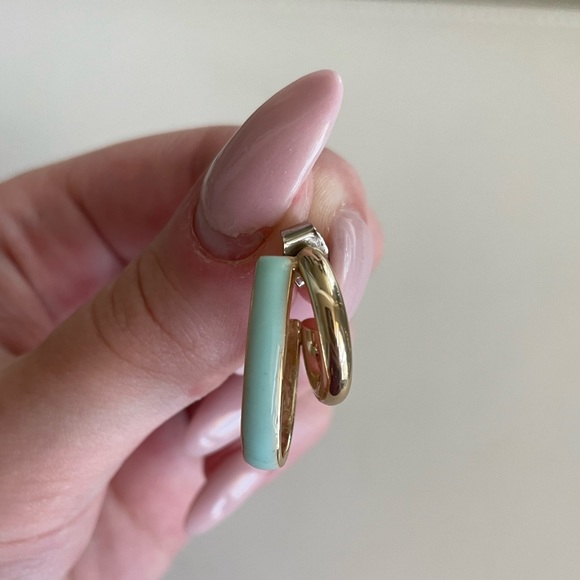Turquoise and gold faux double piercing earrings - Picture 2 of 5